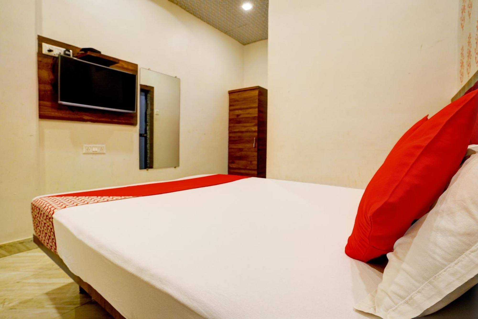 Hotel Aga Begs Βομβάη Εξωτερικό φωτογραφία